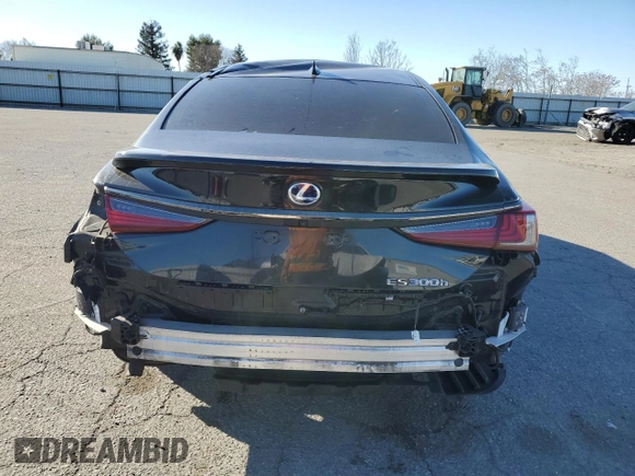 2022 Lexus ES 300h F Sport with VIN 58AGA1C19NU018460, listed as a Copart auction lot 88367985 with 26,807 mi miles and Salvage title. Bid and sale history available at DreamBid. Image 6.