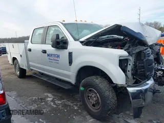 2019 Ford F-350 with VIN 1FD7W3B65KED43890, listed as a IAAI auction lot 41379733 with 130,113 mi miles and . Bid and sale history available at DreamBid. Image 1.
