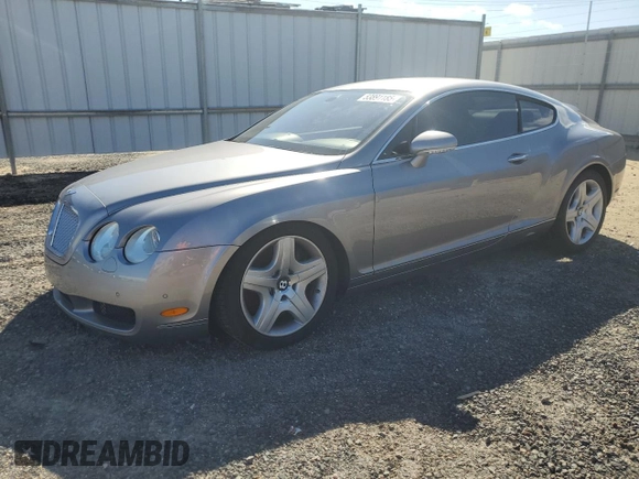2005 Bentley Continental GT GT z VIN SCBCR63W85C027848, wystawiony jako Copart lot #53891185 z przebiegiem 69 216 mil mil oraz Czysty tytuł • Clean title. Historia ofert i sprzedaży dostępna na DreamBid. Obrazek 1.