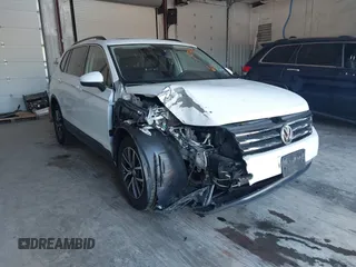 2019 Volkswagen Tiguan SE с VIN 3VV2B7AX4KM194301, выставлен на аукционе IAAI как лот 42571196 с пробегом 40 432 миль миль и . История ставок и продаж доступна на DreamBid. Изображение 1.