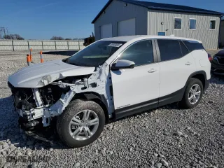 2024 GMC Terrain SLE with VIN 3GKALTEGXRL344281, listed as a Copart auction lot 48506805 with 6,515 mi miles and Salvage Title. Bid and sale history available at carsss.com. Image 1.