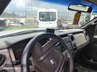 2010 Ford F-150 XL z VIN 1FTEX1EW7AFA89309, wystawiony jako IAAI lot #42802196 z przebiegiem 212 713 mil mil oraz . Historia ofert i sprzedaży dostępna na DreamBid. Obrazek 25.