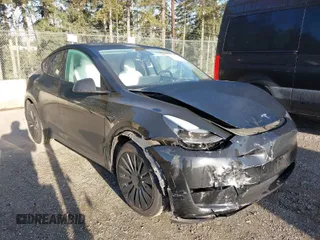 2023 Tesla Model Y Long Range z VIN 7SAYGDEE9PF637042, wystawiony jako IAAI lot #41969086 z przebiegiem 25 524 mil mil oraz . Historia ofert i sprzedaży dostępna na DreamBid. Obrazek 1.