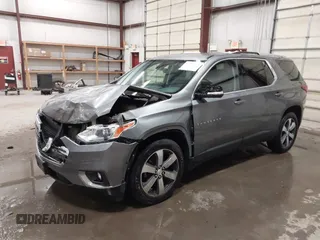 2018 Chevrolet Traverse LT Leather with VIN 1GNEVHKW2JJ220525, listed as a IAAI auction lot 41570668 with 147,721 mi miles. Bid and sale history available at carsss.com. Image 17.