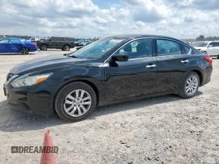2017 Nissan Altima SR with VIN 1N4AL3AP3HN326890, listed as a Copart auction lot 57577625 with 119,853 mi miles and Salvage title. Bid and sale history available at DreamBid. Image 1.