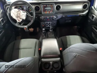 2018 Jeep Wrangler Unlimited Sport S with VIN 1C4HJXDN9JW187039, listed as a Copart auction lot 64260015 with 40,361 mi miles and Salvage title. Bid and sale history available at DreamBid. Image 8.