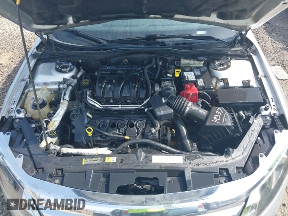 2012 Ford Fusion SEL with VIN 3FAHP0JG8CR392665, listed as a IAAI auction lot 41698480 with 193,095 mi miles. Bid and sale history available at carsss.com. Image 10.