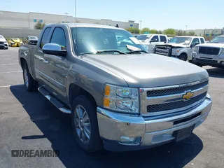 2013 Chevrolet Silverado 1500 LT with VIN 1GCRCSE07DZ139028, listed as a IAAI auction lot 42153434 with 89,181 mi miles and . Bid and sale history available at DreamBid. Image 1.
