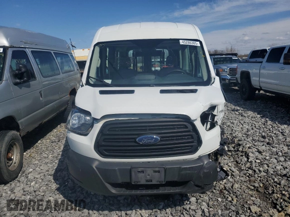 2019 Ford Transit XL z VIN 1FDZX2CM0KKB27959, wystawiony jako Copart lot #45286305 z przebiegiem 137 367 mil mil oraz Szkoda całkowita • Salvage title. Historia ofert i sprzedaży dostępna na DreamBid. Obrazek 5.
