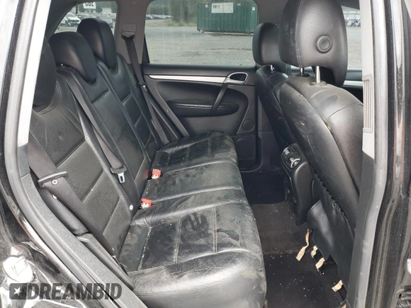 2006 Porsche Cayenne with VIN WP1AA29P16LA23533, listed as a Copart auction lot 68053214 with 197,569 mi miles and Salvage Title. Bid and sale history available at carsss.com. Image 12.