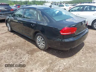 2014 Volkswagen Passat S with VIN 1VWAT7A38EC106972, listed as a IAAI auction lot 42549123 with 166,562 mi miles and . Bid and sale history available at DreamBid. Image 3.