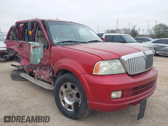 2006 Lincoln Navigator Luxury with VIN 5LMFU28576LJ23904, listed as a IAAI auction lot 41636448 with 1 mi miles. Bid and sale history available at carsss.com. Image 1.