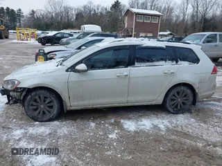 2017 Volkswagen Golf SportWagen S with VIN 3VW017AU2HM533268, listed as a IAAI auction lot 41450320 with 93,745 mi miles. Bid and sale history available at carsss.com. Image 15.