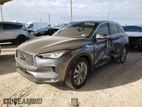 2022 Infiniti QX50 LUXE with VIN 3PCAJ5BA2NF118208, listed as a Copart auction lot 38214143 with 5,529 mi miles. Bid and sale history available at carsss.com. Image 1.