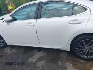 2017 Lexus ES 350 with VIN 58ABK1GG4HU044460, listed as a IAAI auction lot 42271414 with 80,318 mi miles and . Bid and sale history available at DreamBid. Image 15.