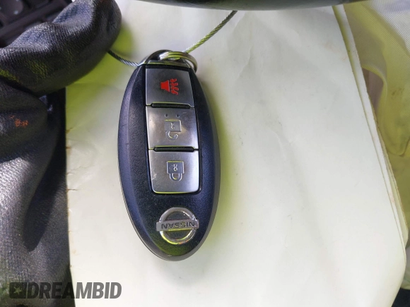 2015 Nissan Juke SV with VIN JN8AF5MVXFT550503, listed as a IAAI auction lot 42245020 with 112,957 mi miles and . Bid and sale history available at DreamBid. Image 11.