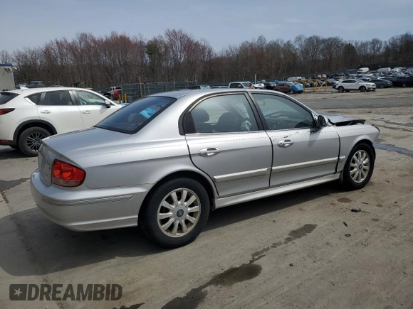 2004 Hyundai Sonata GLS with VIN KMHWF35H34A940619, listed as a Copart auction lot 51607865 with 192,742 mi miles and Salvage Title. Bid and sale history available at carsss.com. Image 3.