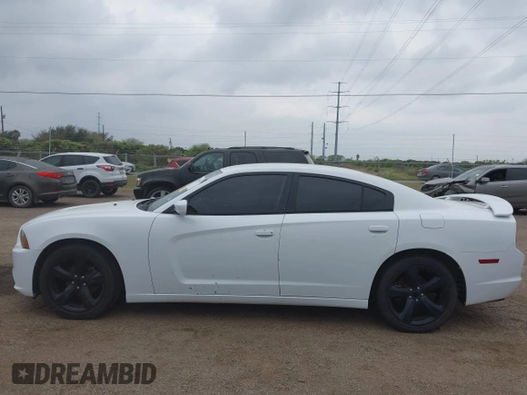 2014 Dodge Charger SXT with VIN 2C3CDXHG1EH122157, listed as a IAAI auction lot 41693517 with 191,095 mi miles and . Bid and sale history available at carsss.com. Image 13.