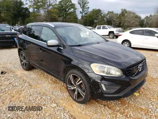 2017 Volvo XC60 R-Design z VIN YV449MRSXH2017078, wystawiony jako Copart lot #88640895 z przebiegiem Nie podano mil oraz Czysty tytuł • Clean title. Historia ofert i sprzedaży dostępna na DreamBid. Obrazek 4.