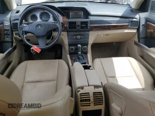 2010 Mercedes-Benz GLK with VIN WDCGG5GB5AF459676, listed as a Copart auction lot 52862775 with 121,032 mi miles and Clean Title. Bid and sale history available at carsss.com. Image 8.