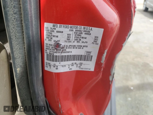 2000 Ford F-250 XL z VIN 1FTNX21F3YEB23015, wystawiony jako Copart lot #55260865 z przebiegiem 202 885 mil mil oraz Szkoda całkowita • Salvage title. Historia ofert i sprzedaży dostępna na DreamBid. Obrazek 12.