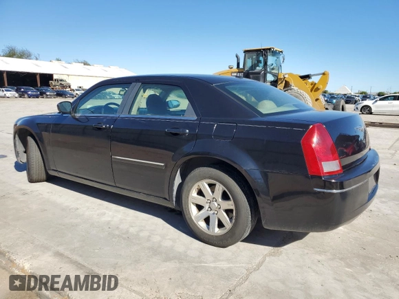 2007 Chrysler 300 Signature with VIN 2C3KA53G57H635155, listed as a Copart auction lot 84805504 with 182,661 mi miles and Clean Title. Bid and sale history available at carsss.com. Image 2.