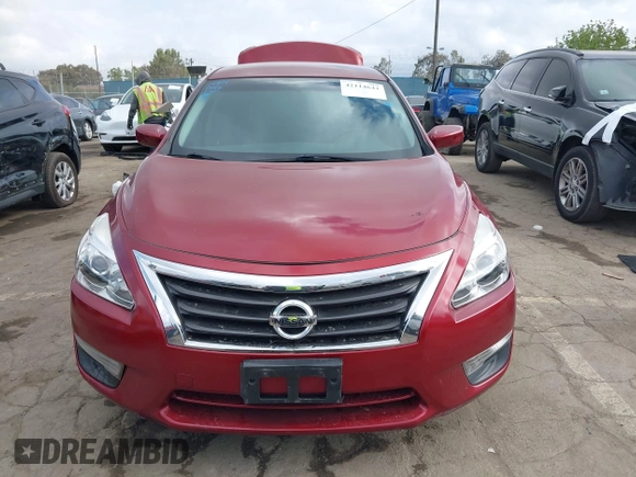 2014 Nissan Altima 2.5 S with VIN 1N4AL3AP6EN226181, listed as a IAAI auction lot 42114644 with 115,567 mi miles. Bid and sale history available at carsss.com. Image 13.