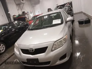 2009 Toyota Corolla with VIN JTDBL40E099056290, listed as a IAAI auction lot 42039105 with 94,043 mi miles and . Bid and sale history available at carsss.com. Image 12.