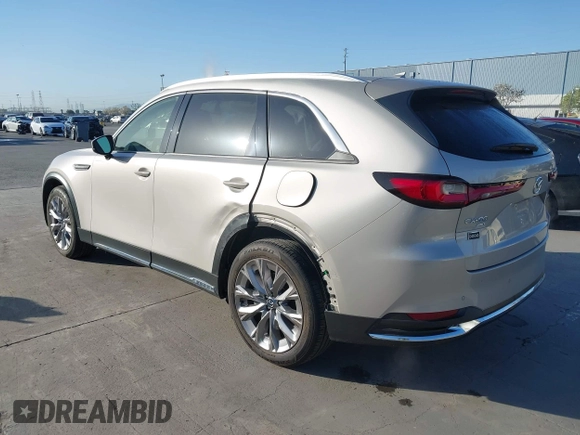 2024 Mazda CX-90 3.3 Turbo Premium Plus with VIN JM3KKEHD0R1118202, listed as a IAAI auction lot 41954825 with 9,685 mi miles. Bid and sale history available at carsss.com. Image 3.