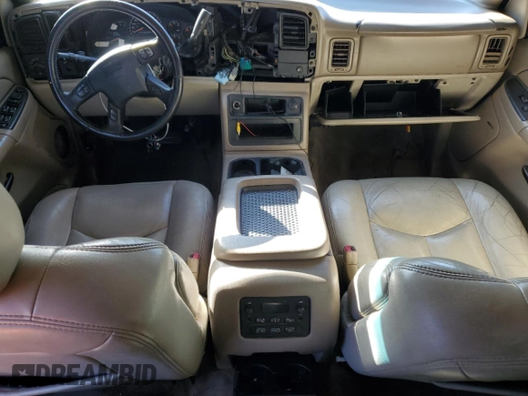 2006 GMC Yukon XL SLT z VIN 3GKFK16Z46G102197, wystawiony jako Copart lot #89339165 z przebiegiem 192 949 mil mil oraz Szkoda całkowita • Salvage title. Historia ofert i sprzedaży dostępna na DreamBid. Obrazek 8.