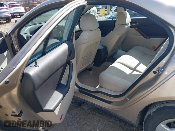 2006 Pontiac G6 1SV z VIN 1G2ZF55B164272088, wystawiony jako IAAI lot #41694126 z przebiegiem 59 900 mil mil oraz . Historia ofert i sprzedaży dostępna na DreamBid. Obrazek 8.