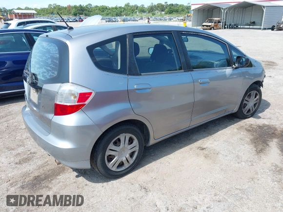 2009 Honda Fit с VIN JHMGE88269S061454, выставлен на аукционе IAAI как лот 42418497 с пробегом 144 692 миль миль и . История ставок и продаж доступна на DreamBid. Изображение 4.