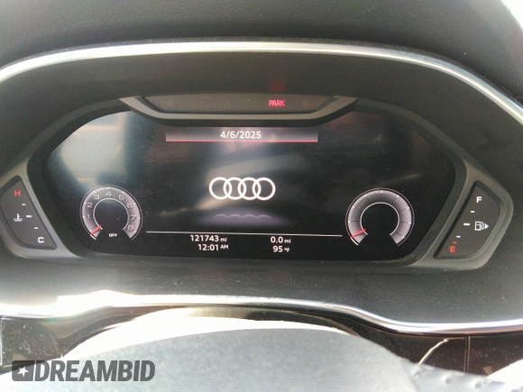 2020 Audi Q3 S line Premium Plus с VIN WA1EECF3XL1034045, выставлен на аукционе IAAI как лот 42726643 с пробегом 121 743 миль миль и . История ставок и продаж доступна на DreamBid. Изображение 7.