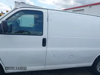 2013 Chevrolet Express Cargo Van with VIN 1GCSGAFX5D1173625, listed as a IAAI auction lot 41925806 with 365,298 mi miles. Bid and sale history available at carsss.com. Image 14.