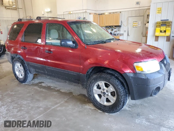 2007 Ford Escape XLT with VIN 1FMYU93Z77KA76279, listed as a Copart auction lot 73337364 with 266,196 mi miles and Salvage Title. Bid and sale history available at carsss.com. Image 4.