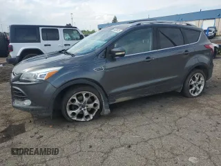 2015 Ford Escape Titanium z VIN 1FMCU9J99FUB03756, wystawiony jako Copart lot #64638425 z przebiegiem 101 516 mil mil oraz Czysty tytuł • Clean title. Historia ofert i sprzedaży dostępna na DreamBid. Obrazek 1.
