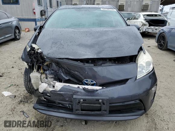 2014 Toyota Prius Four z VIN JTDKN3DU6E0386410, wystawiony jako Copart lot #53746755 z przebiegiem Nie podano mil oraz Szkoda całkowita • Salvage title. Historia ofert i sprzedaży dostępna na DreamBid. Obrazek 5.