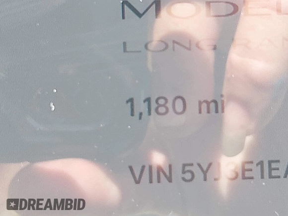 2025 Tesla Model 3 Long Range with VIN 5YJ3E1EA6SF967254, listed as a IAAI auction lot 42345651 with 1,180 mi miles and . Bid and sale history available at DreamBid. Image 16.