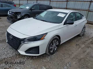 2024 Nissan Altima 2.5 S with VIN 1N4BL4BV4RN405882, listed as a IAAI auction lot 41686316 with 1,893 mi miles. Bid and sale history available at carsss.com. Image 2.
