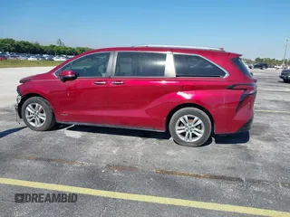 2021 Toyota Sienna Limited with VIN 5TDZSKFCXMS036019, listed as a IAAI auction lot 40965293 with 147,133 mi miles and . Bid and sale history available at DreamBid. Image 13.