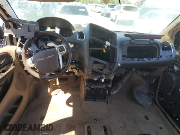 2016 Chrysler Town & Country Touring with VIN 2C4RC1BG6GR213646, listed as a Copart auction lot 49462325 with Not Provided miles and Salvage Title. Bid and sale history available at DreamBid. Image 8.
