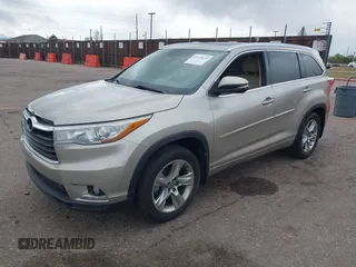 2016 Toyota Highlander Limited with VIN 5TDDKRFH1GS303129, listed as a IAAI auction lot 42112630 with 144,049 mi miles and . Bid and sale history available at DreamBid. Image 17.