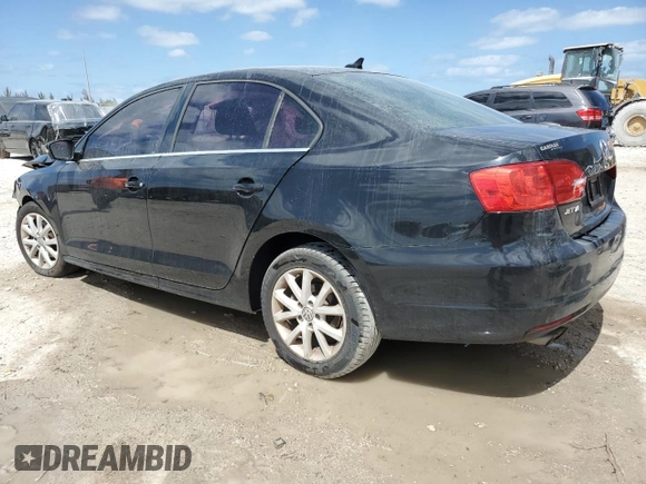 2014 Volkswagen Jetta SE with VIN 3VWD07AJ7EM293656, listed as a Copart auction lot 55077455 with 82,160 mi miles and Salvage title. Bid and sale history available at DreamBid. Image 2.