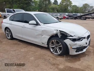 2018 BMW 3 Series 330i with VIN WBA8B9C59JEE82660, listed as a IAAI auction lot 41899267 with 65,205 mi miles and . Bid and sale history available at DreamBid. Image 1.