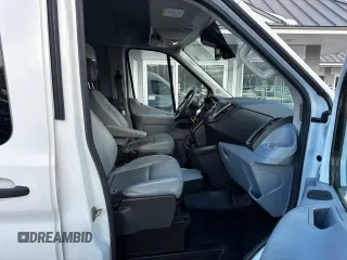 2017 Ford Transit XL z VIN 1FBAX2CM0HKA29299, wystawiony jako Copart lot #45229715 z przebiegiem 198 835 mil mil oraz Czysty tytuł • Clean title. Historia ofert i sprzedaży dostępna na DreamBid. Obrazek 5.
