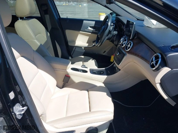 2016 Mercedes-Benz GLA with VIN WDCTG4GB7GJ253726, listed as a IAAI auction lot 41866047 with 155,868 mi miles. Bid and sale history available at carsss.com. Image 5.