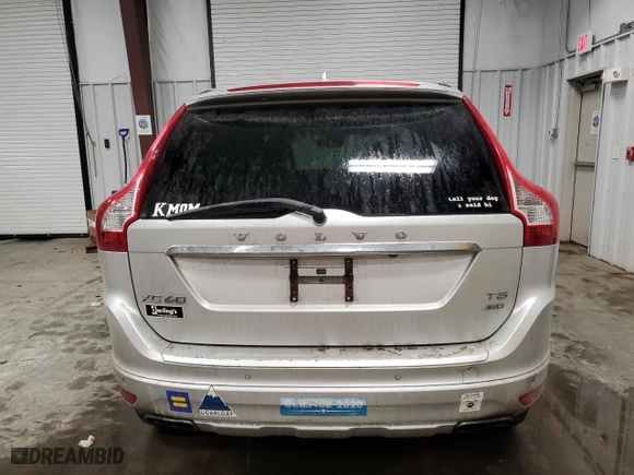 2016 Volvo XC60 T5 Premier with VIN YV4612RK7G2852901, listed as a Copart auction lot 46615795 with 0 mi miles and Clean Title. Bid and sale history available at carsss.com. Image 6.