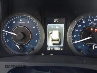 2015 Toyota Sienna XLE with VIN 5TDYK3DC2FS651400, listed as a IAAI auction lot 41985468 with 122,335 mi miles and . Bid and sale history available at DreamBid. Image 7.