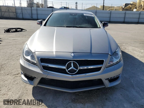 2013 Mercedes-Benz CLS 63 AMG с VIN WDDLJ7EBXDA086159, выставлен на аукционе Copart как лот 63412455 с пробегом 112 603 миль миль и Списание • Salvage title. История ставок и продаж доступна на DreamBid. Изображение 5.