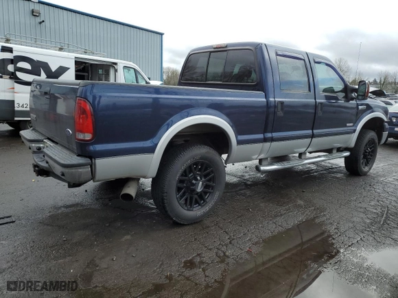 2006 Ford Super Duty F-250 XL with VIN 1FTSW21P46EC32434, listed as a Copart auction lot 45732945 with 157,301 mi miles and Salvage Title. Bid and sale history available at carsss.com. Image 3.